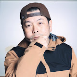 UZMAX